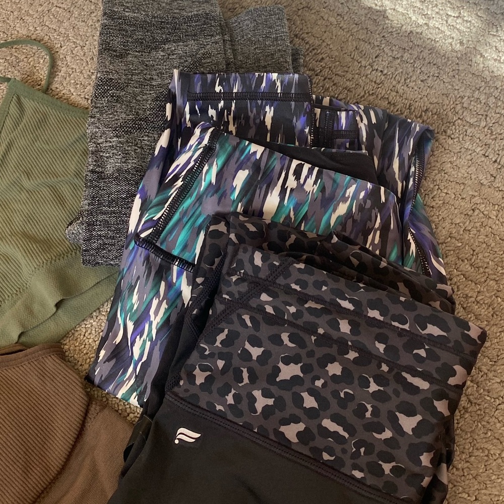 Workout Clothes Bundle - image 3